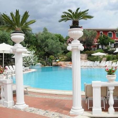 Hotel Villa Pigalle Tezze sul Brenta Екстер'єр фото