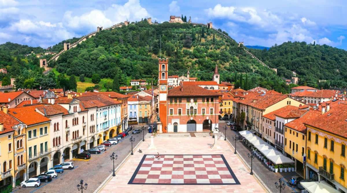 Hotel Villa Pigalle Tezze sul Brenta Екстер'єр фото