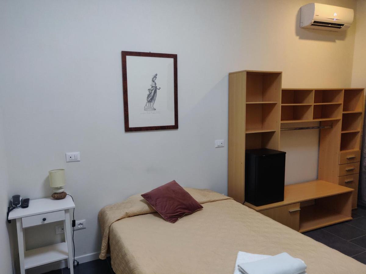 Hotel Villa Pigalle Tezze sul Brenta Екстер'єр фото