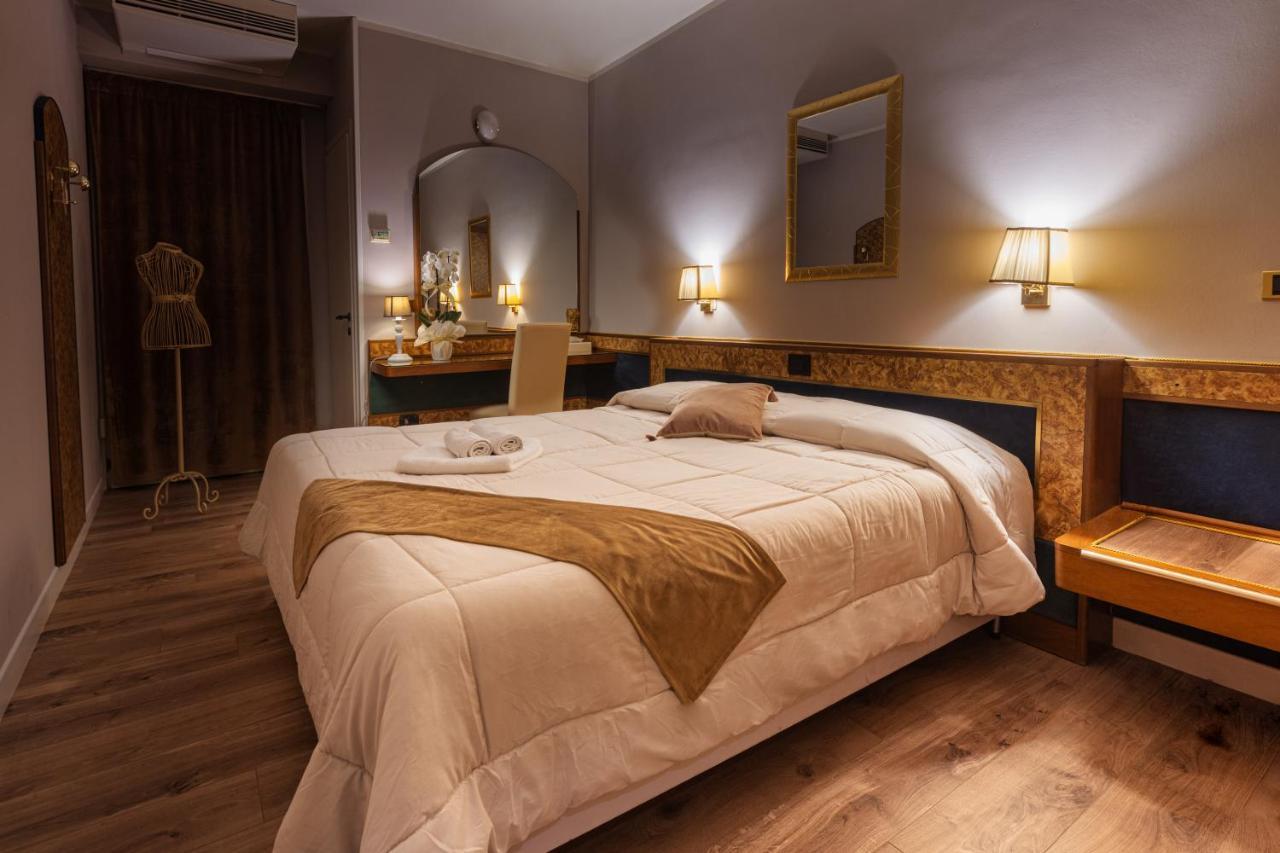 Hotel Villa Pigalle Tezze sul Brenta Екстер'єр фото